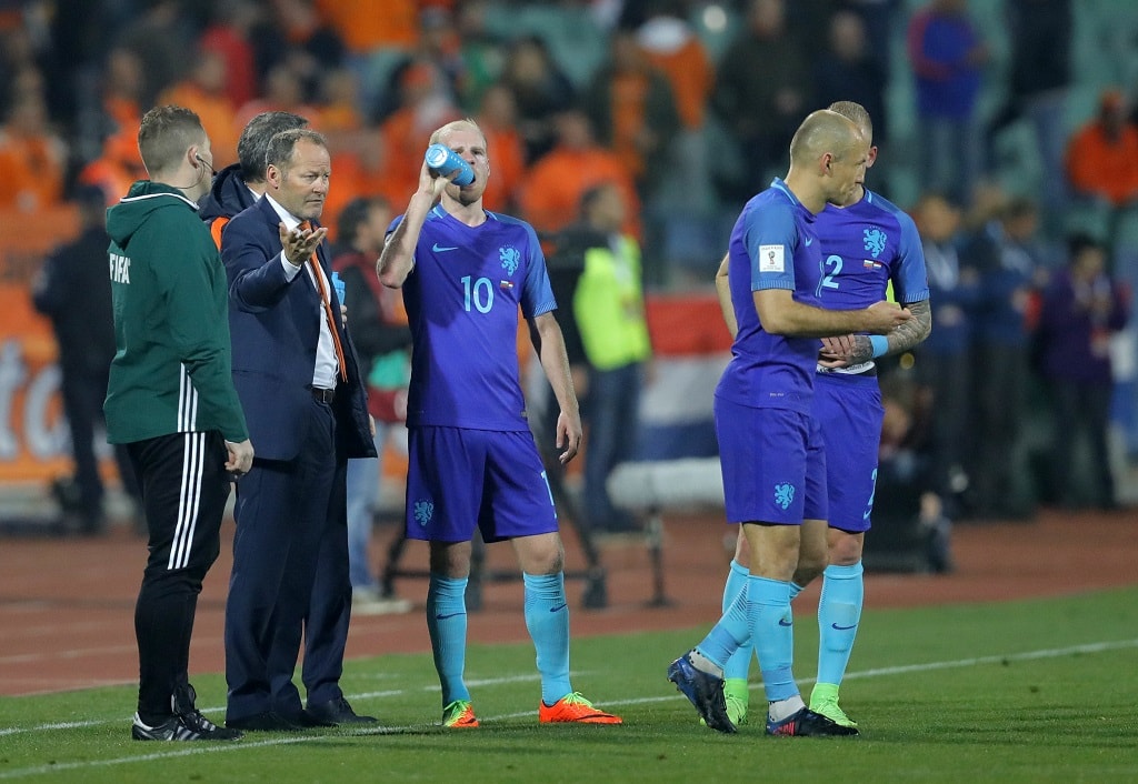 投注球迷等待观望布兰德能否在接下来对阵意大利的友谊赛中继续担任荷兰队主教练