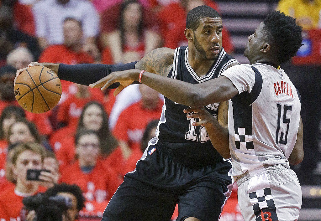 The San Antonio Spurs did not disappoint sports betting fans as they finished off the Rockets, 114-75