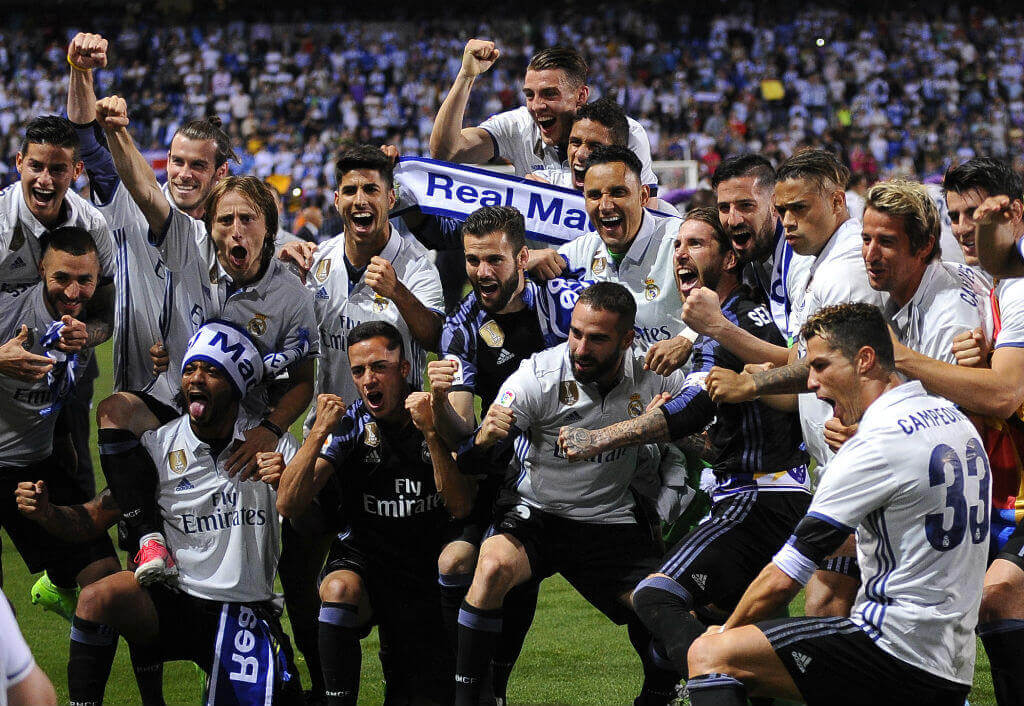 Người hâm mộ cá cược bóng đá của Real Madrid hân hoan khi Kền kền trắng lên ngôi vô địch La Liga