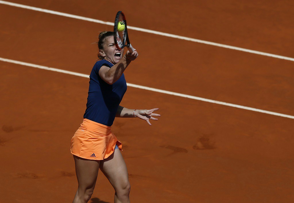 Simona Halep is the heavy betting odds favourites to reach the Mutua Madrid Open finals