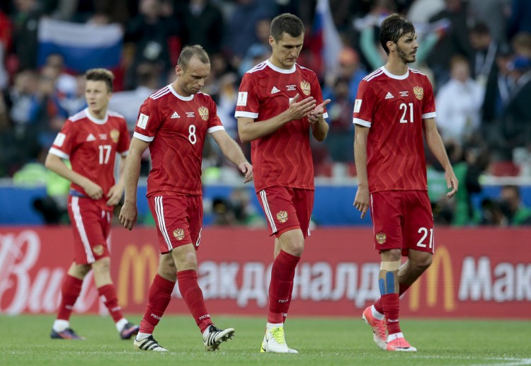 Rusia memulai pertandingan sepak bola terakhirnya di Grup A melawan Meksiko dan bertekad untuk meraih kemenangan
