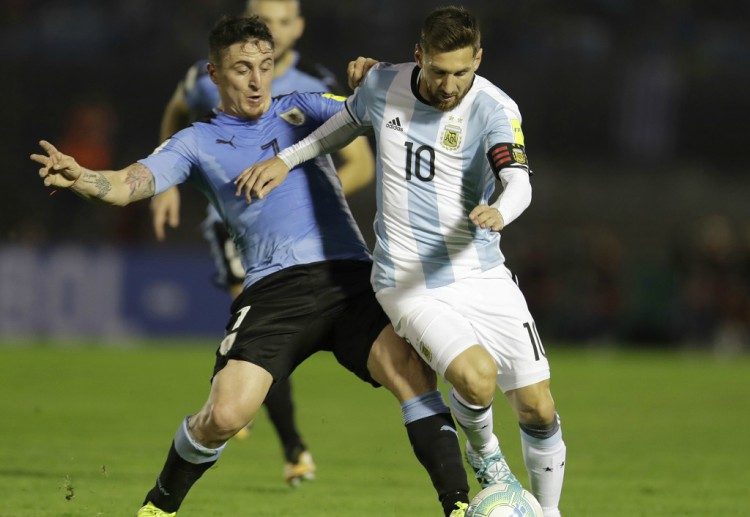 阿根廷没能在激烈的比赛中战胜乌拉圭，两队战成0-0平