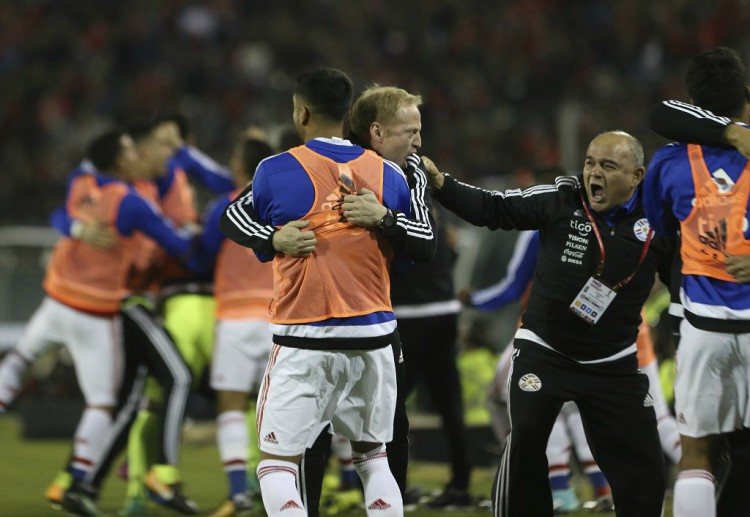 Paraguay gây sốc cho những fan cá cược thể thao với chiến thắng 0-3 trước Chile
