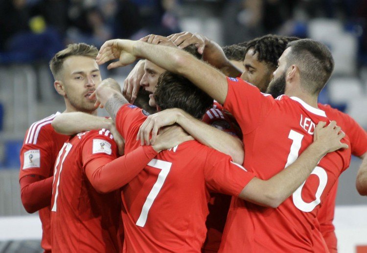 Tom Lawrence’s strike ensured that Wales will win their live betting clash against Moldova