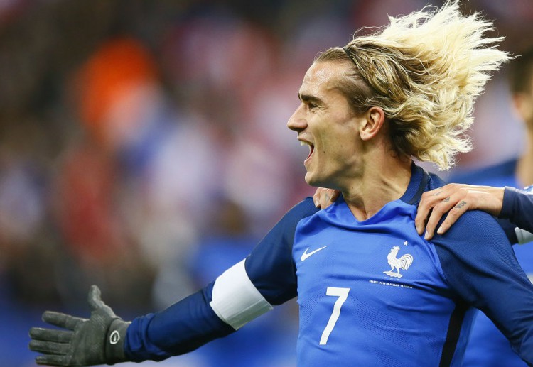 Antoine Griezmann and Olivier Giroud were on target as France won their football games against Wales