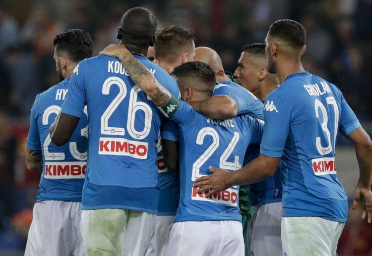 Taruhan langsung di Serie A menjadi semakin intens saat Napoli kini hanya tertinggal dua poin dari sang pemuncak klasemen, Juventus