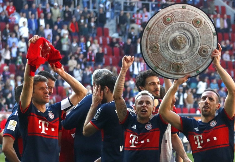 投注球迷们很满意拜仁大胜奥格斯堡，获得德甲冠军。