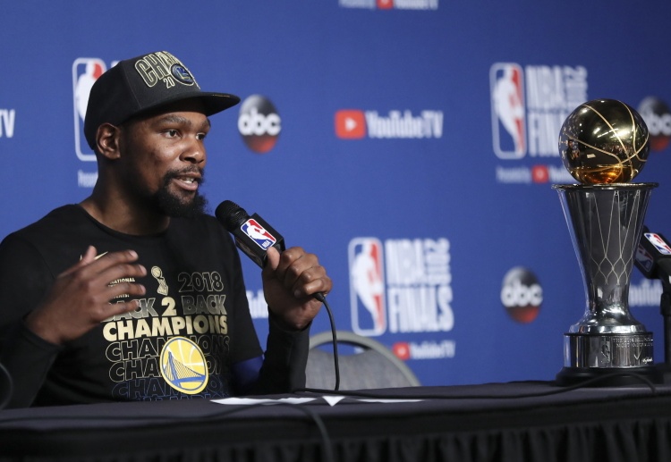 Kevin Durant xuất sắc hơn khi cược bóng rổ tại Golden State Warriors