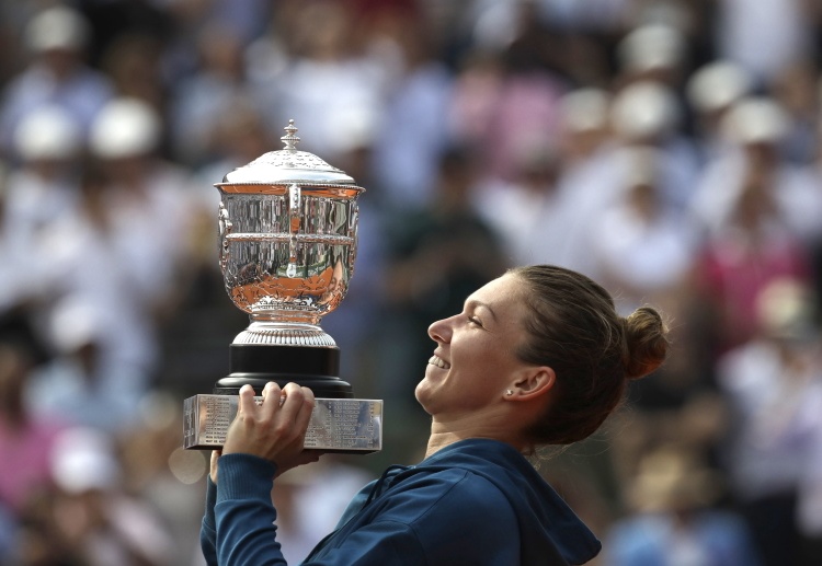 Simona Halep hoàn thành giấc mơ vô địch Grand Slam sau khi thua cược thể thao 3 trận chung kết.