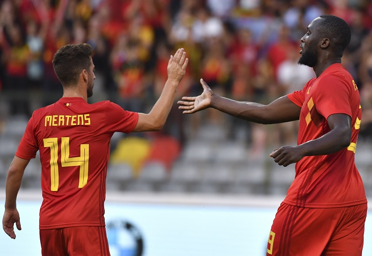 ดรีส เมอร์เทนส์ กองหน้าตัวเก่งของ เบลเยียม จากสโมสร นาโปลี และ โรเมลู ลูกากู จากสโมสร แมนเชสเตอร์ ยูไนเต็ด