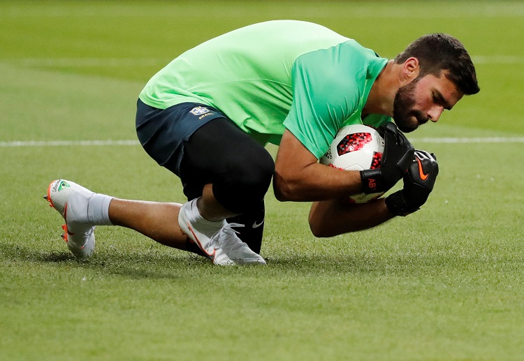 อลิสซอน เบ็คเกอร์ ขึ้นชื่อว่าเป็นผู้รักษาประตูที่สามารถใช้เท้าได้ดี