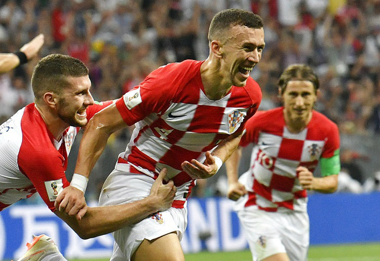 Ivan Perisic scores for Croatia in FIFA 2018