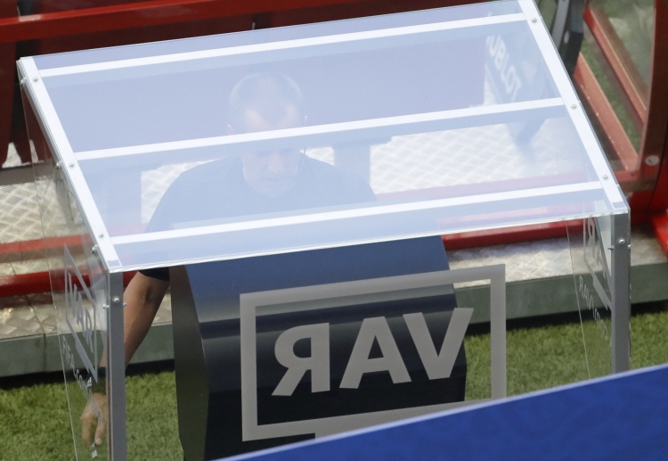 World Cup 2018: VAR nắm trong tay những đặc trưng phù hợp nhất với mong đợi của fan hâm mộ về mặt công bằng và thực tế