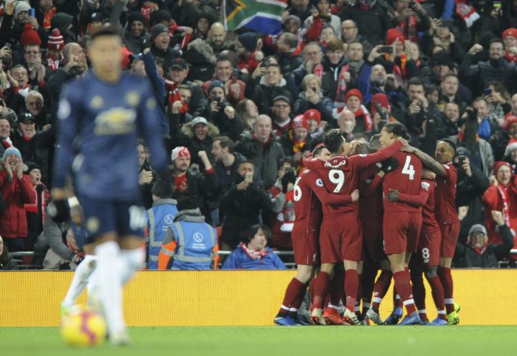 Premier League: Liverpool tiếp tục thống trị cuộc chơi trong khi Man Utd căng mình ra chống đỡ