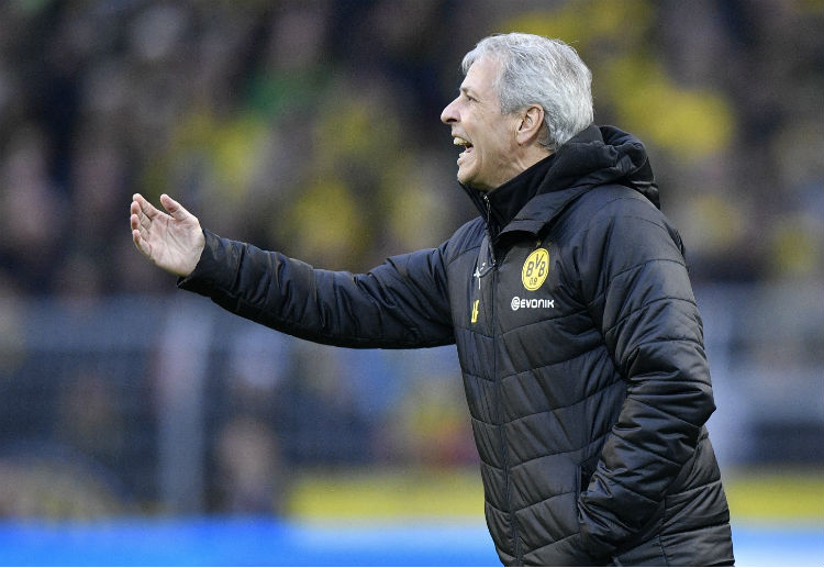 Dortmund coach Lucien Favre gestures during the German Bundesliga soccer match between Borussia Dortmund and SC Freiburg