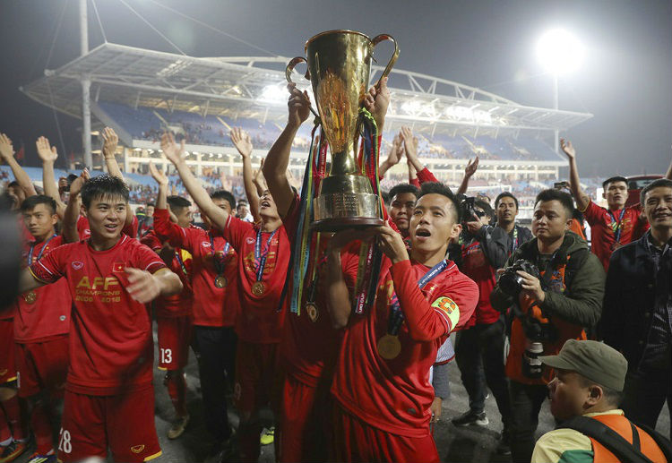 Việt Nam 1-0 Malaysia: Người hâm mộ vỡ òa trong chức vô địch AFF Suzuki Cup 2018