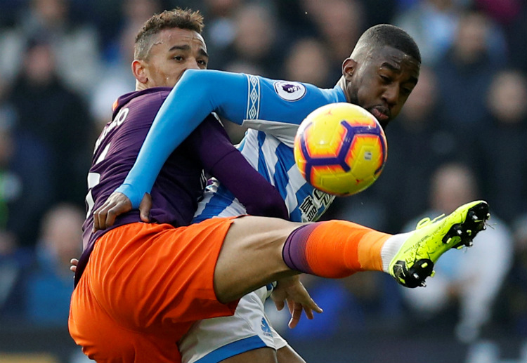 Premier League: Huddersfield ngày càng gần hơn với tấm vé xuống hạng