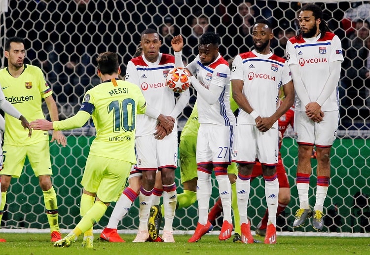 Lyon players have shown strong defense during their Champions League last 16 match against Barcelona