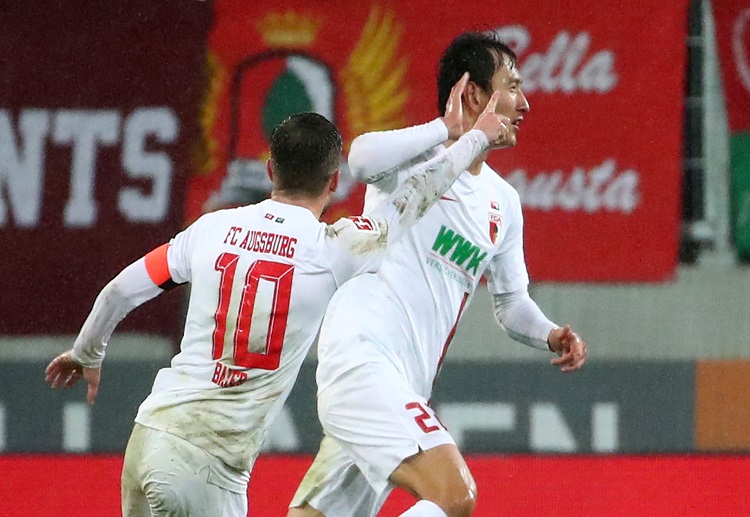 ในศึกบุนเดสลีกา เอาก์สบวร์ก ต้องพยายามทำผลงานให้ดีเพื่อลุ้นพื้นที่ยุโรป