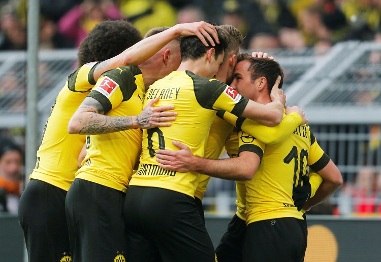 Borussia Dortmund reclaim the top spot in the Bundesliga, thanks to goals from Jadon Sancho