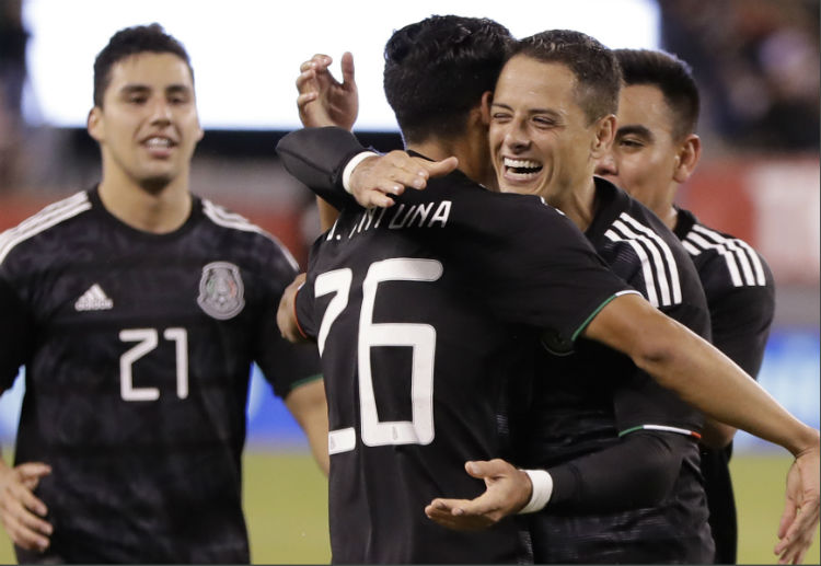International Friendly: Javier Hernandez scored an amazing goal versus USA