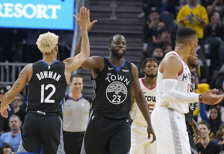 Golden State Warriors gave their NBA fans a Christmas treat with a dominant win against Houston Rockets