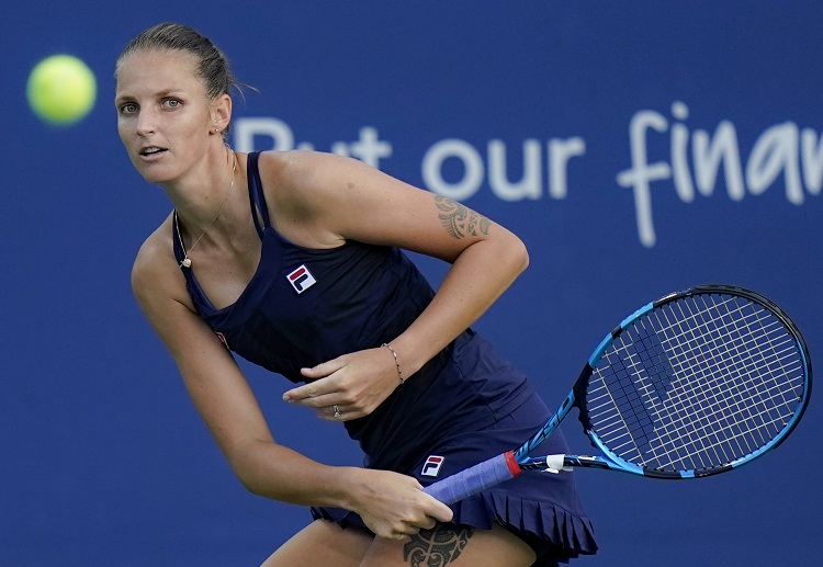 Karolina Pliskova is beaten in the Western & Southern Open tournament