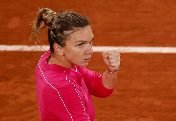 Simona Halep advances to the next round of the French Open after defeating Amana Anisimova