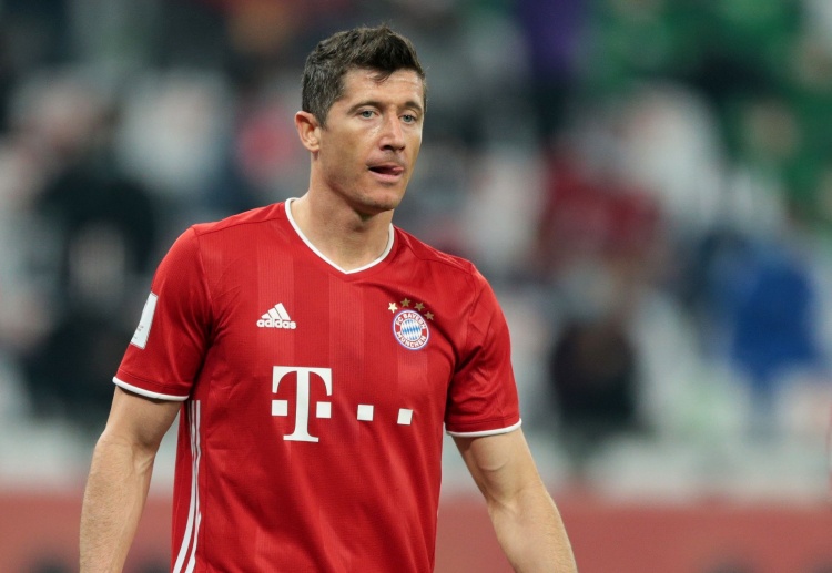 Robert Lewandowski is leading top scorer race in Bundesliga