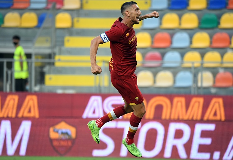 Serie A: Lorenzo Pellegrini and Eldor Shomurodov help Roma pick up a 2-1 win over Trabzonspor