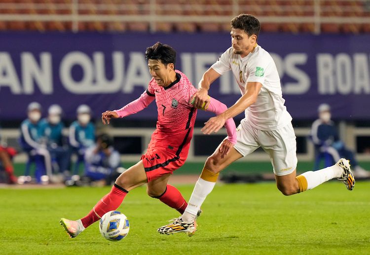 손흥민은 AFC 월드컵 2022 예선 A조에서 한국을 이끌고 이란을 따라잡으려 한다