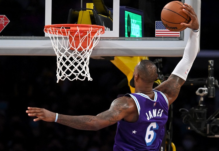Los Angeles Lakers forward LeBron James looks to make it on the NBA All-Star
