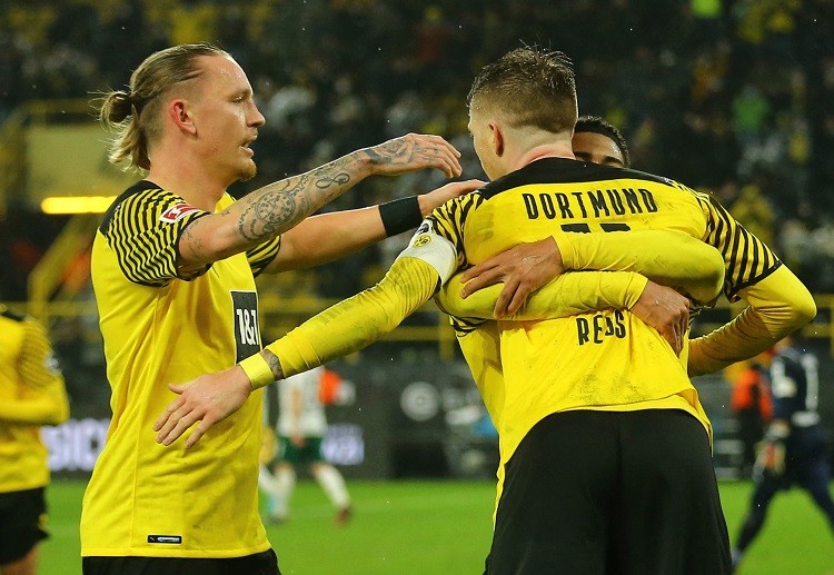 Bundesliga: Sang hiệp 2 thế trận chỉ càng thêm tưng bừng hơn cho Dortmund