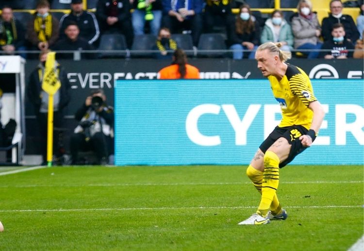 Marius Wolf scored on the 21st minute of Borussia Dortmund's 1-0 win against Arminia Bielefeld