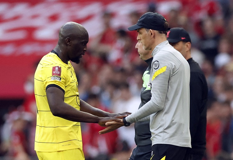 Romelu Lukaku cetak delapan gol di Premier League, sedangkan Jamie Vardy mencetak 14 gol