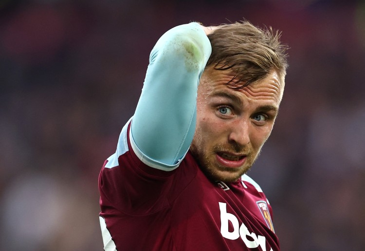 Premier League: West Ham đang gia tăng sức ép những phút vừa qua để tìm kiếm bàn gỡ