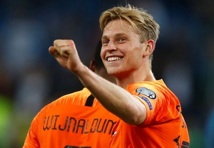 Manchester United are close to signing Barcelona's Frenkie de Jong ahead of new Premier League season
