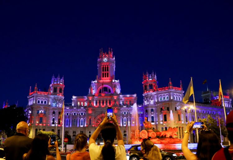 Madrid illuminated its landmarks with colours of British flag before the La Liga games started