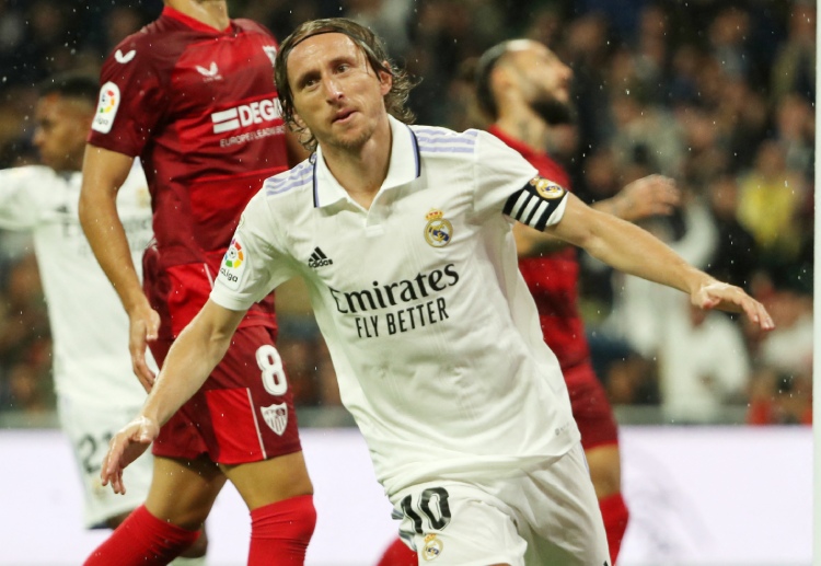 Midfielder Luka Modric scored goal helped Real Madrid lead against Sevilla and remained at the top of the La Liga table.