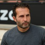 발렌시아의 루벤 바라하 감독은 2023-24 라리그 시즌에 발렌시아를 도우려 한다.