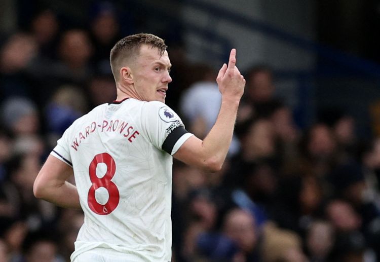 James Ward-Prowse from Southampton has signed with West Ham United until June 2027 in the Premier League