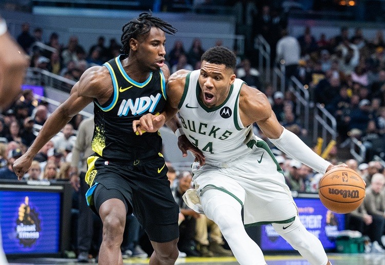 The Milwaukee Bucks are determined to clinch a victory in the NBA against the Orlando Magic