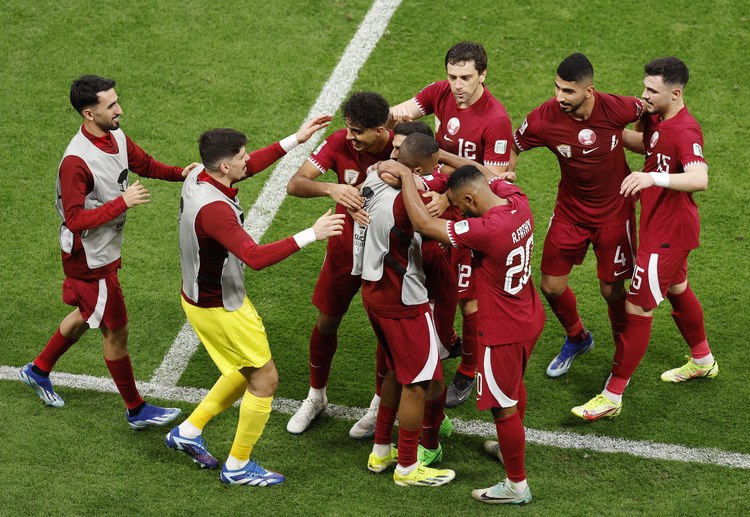 Qatar tiến vào vòng tứ kết Asian Cup 2023