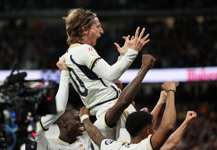 Luka Modric gives Real Madrid the 1-0 win vs Sevilla in La Liga