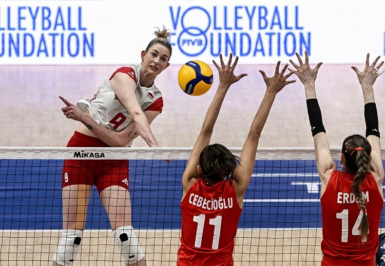 Poland face an uphill battle to secure a spot in the Women's Volleyball Nations League final