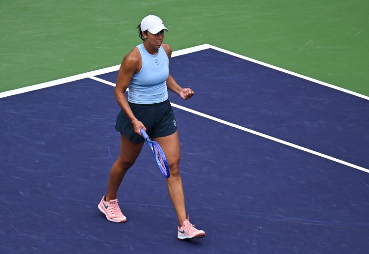 Madison Keys stretched her winning streak to 15 matches with a victory over Donna Vekic at the Indian Wells Masters