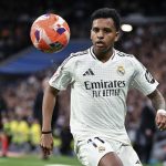 ပရီးမီးယားလိဂ် ကလပ် ချဲလ်ဆီး ကတော့ အသင်းရဲ့ ငွေကြေးပိုင်း တောင့်တင်းနေမှုကြောင့် လာမယ့် နွေရာသီ အပြောင်းအရွှေ့မှာ ထိပ်တန်း ကစားသမားတွေကို ပစ်မှတ်ထား ခေါ်ယူဖို့ ရှိနေတာပါ။