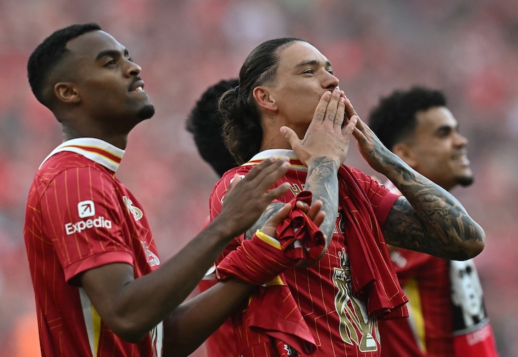 Leeds và Liverpool rượt đuổi tỉ số ở vòng 1 Premier League 2020/21