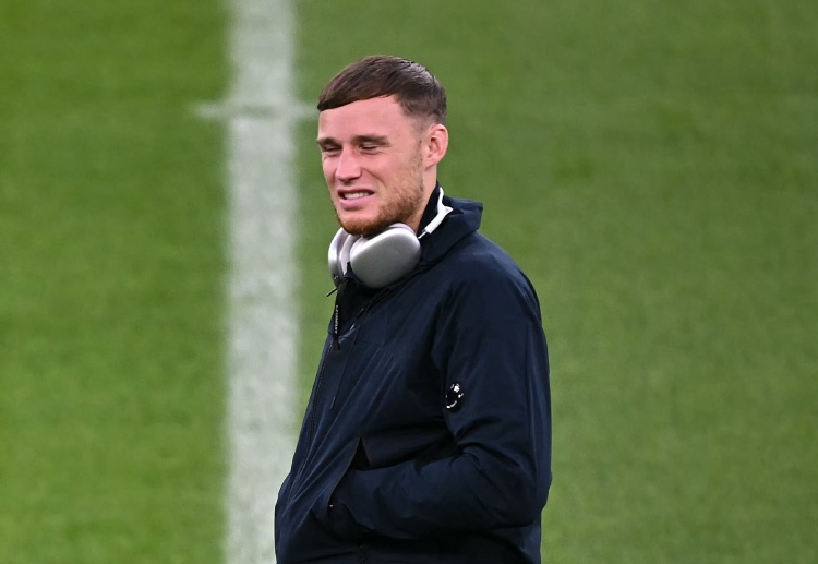 Sam Beukema là một trong những trung vệ hay nhất Serie A