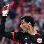 အိဆက်ခ်ဟာ ၂၀၂၂ ခုနှစ် နွေရာသီမှာ ရီးရဲလ် ဆိုစီဒက် ကနေ ပရီးမီးယားလိဂ် ကလပ် နယူးကာဆယ်ကို ပေါင် ၆၃ သန်းနဲ့ ပြောင်းရွှေ့ခဲ့တာပါ။